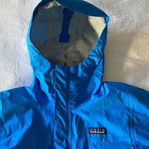 Patagonia mens rain jacket xs